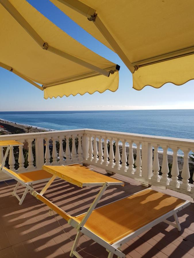 La Villetta Appartamenti Per Vacanze Финале Лигуре Экстерьер фото